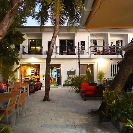 Maamadi Boutique Hotel остров Маафуши Екстериор снимка